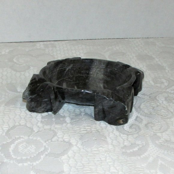 Vintage Carved Stone or Marble Alabaster Ashtray Soap Dish Trinket Holder - Picture 3 of 12